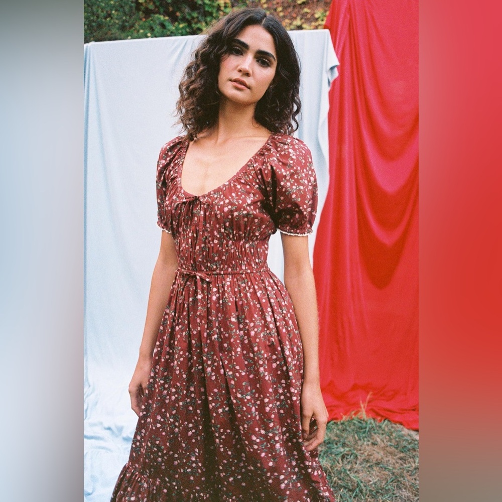 Women’s Burgundy Floral Tiered Midi Dress - Picture 2 of 6
